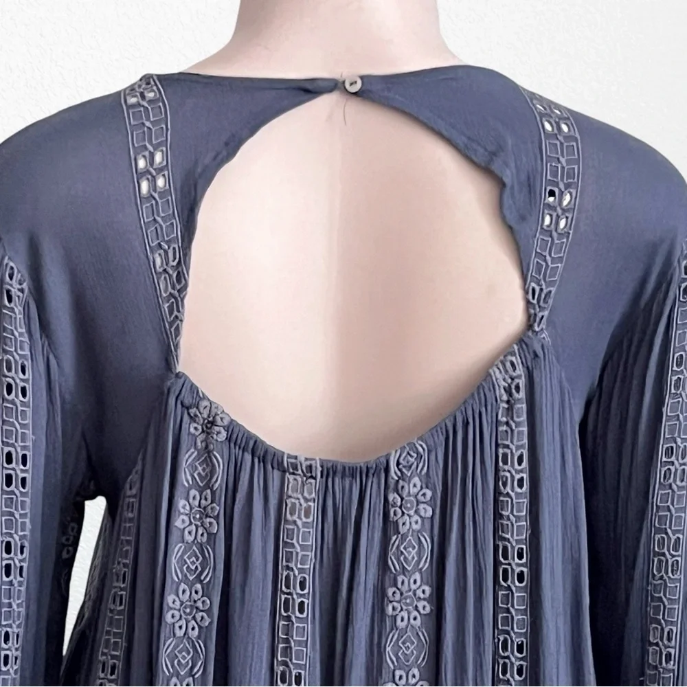 NEW Free People Kiss Kiss Eyelet Lace Ruffle Tunic Navy SZ XS - Picture 9 of 13